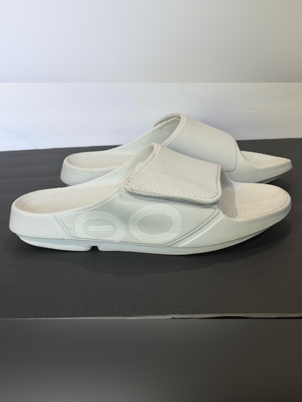 Oofos White Slide Sandals unisex